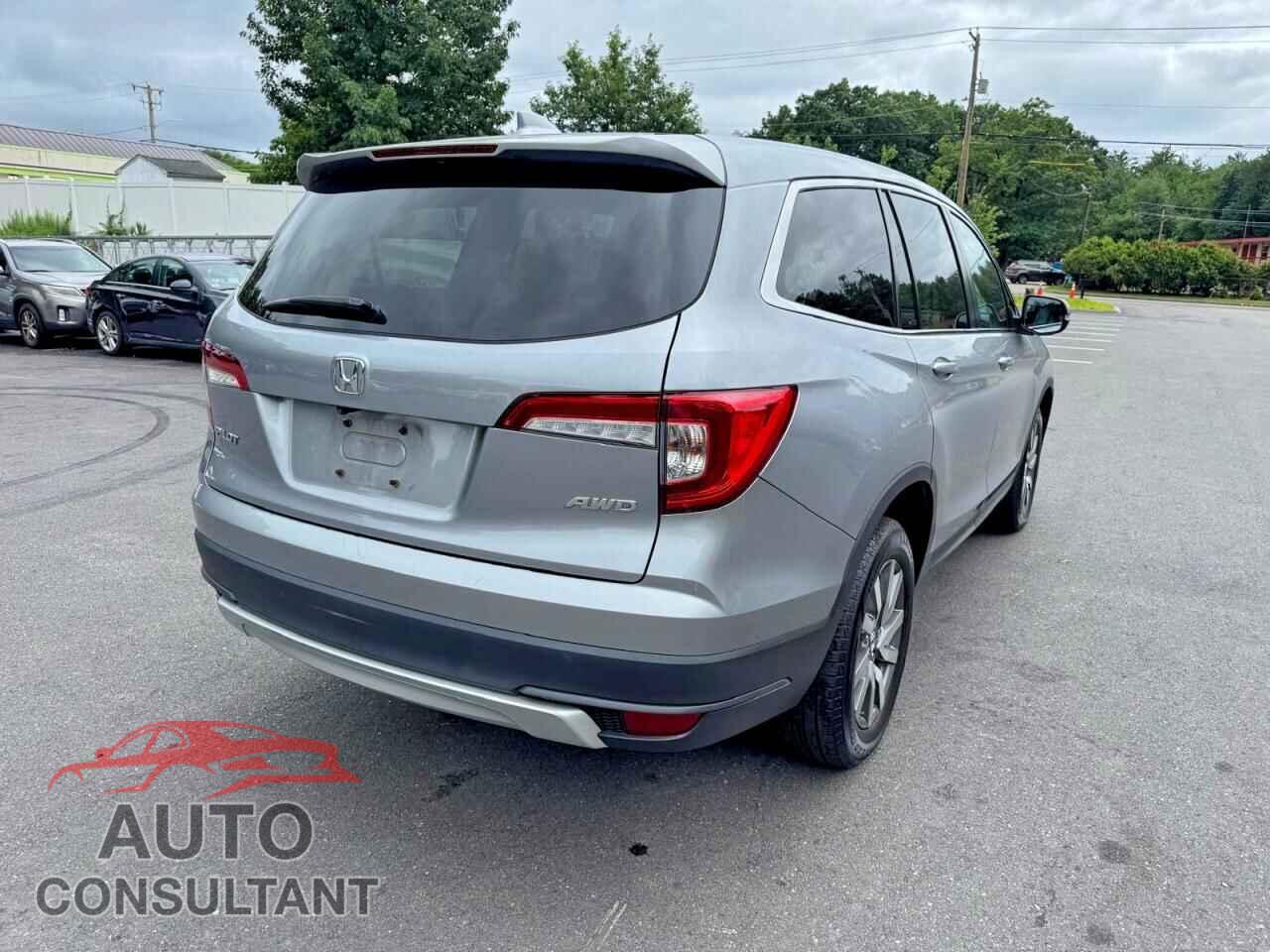HONDA PILOT 2019 - 5FNYF6H31KB091237