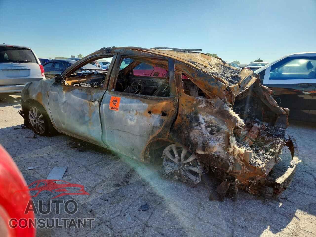 NISSAN ROGUE 2017 - KNMAT2MV3HP564709
