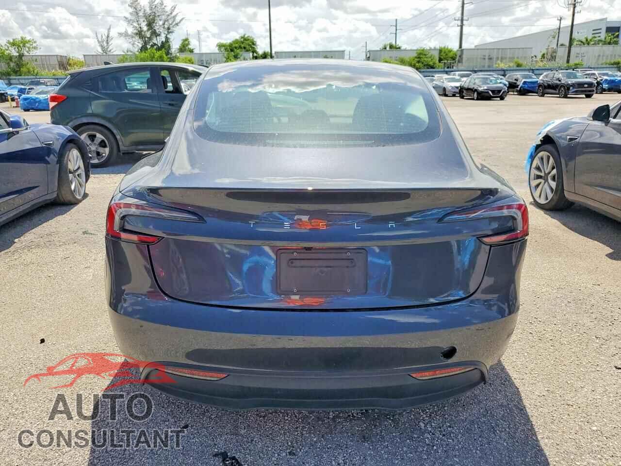TESLA MODEL 3 2025 - 5YJ3E1EA6SF973832