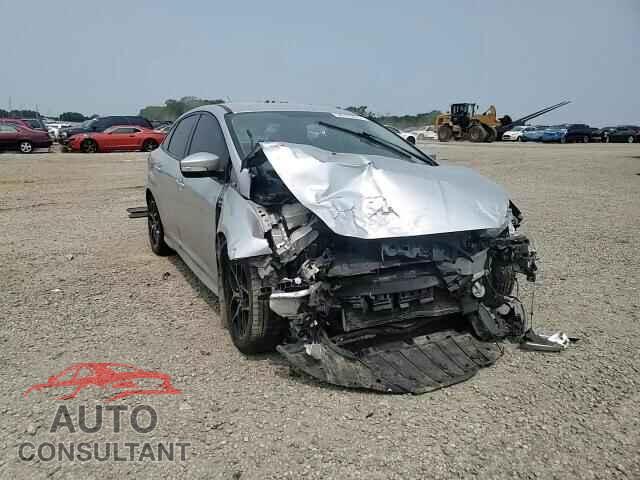 FORD FOCUS 2015 - 1FADP3F20FL345372