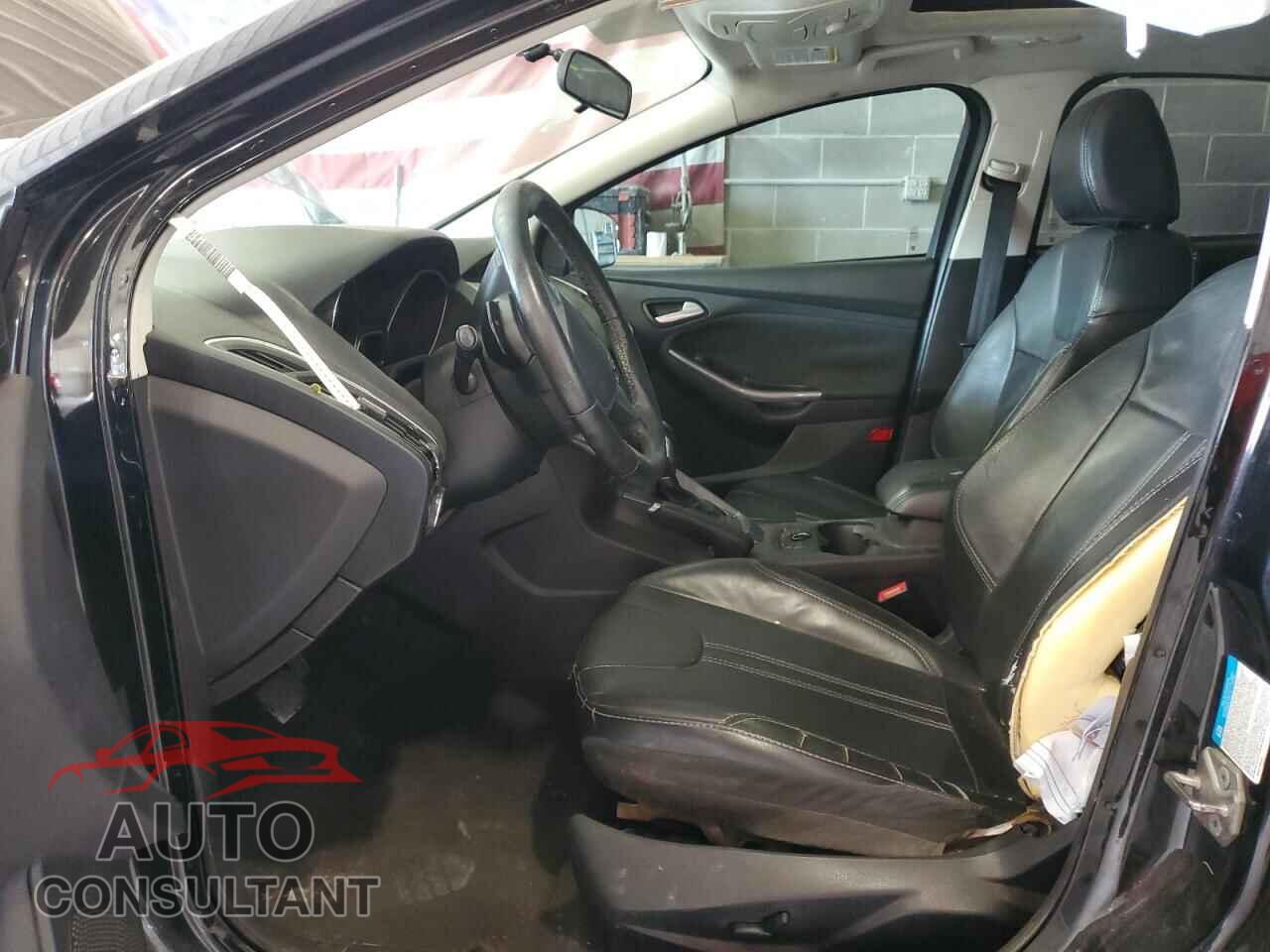 FORD FOCUS 2014 - 1FADP3J27EL330244