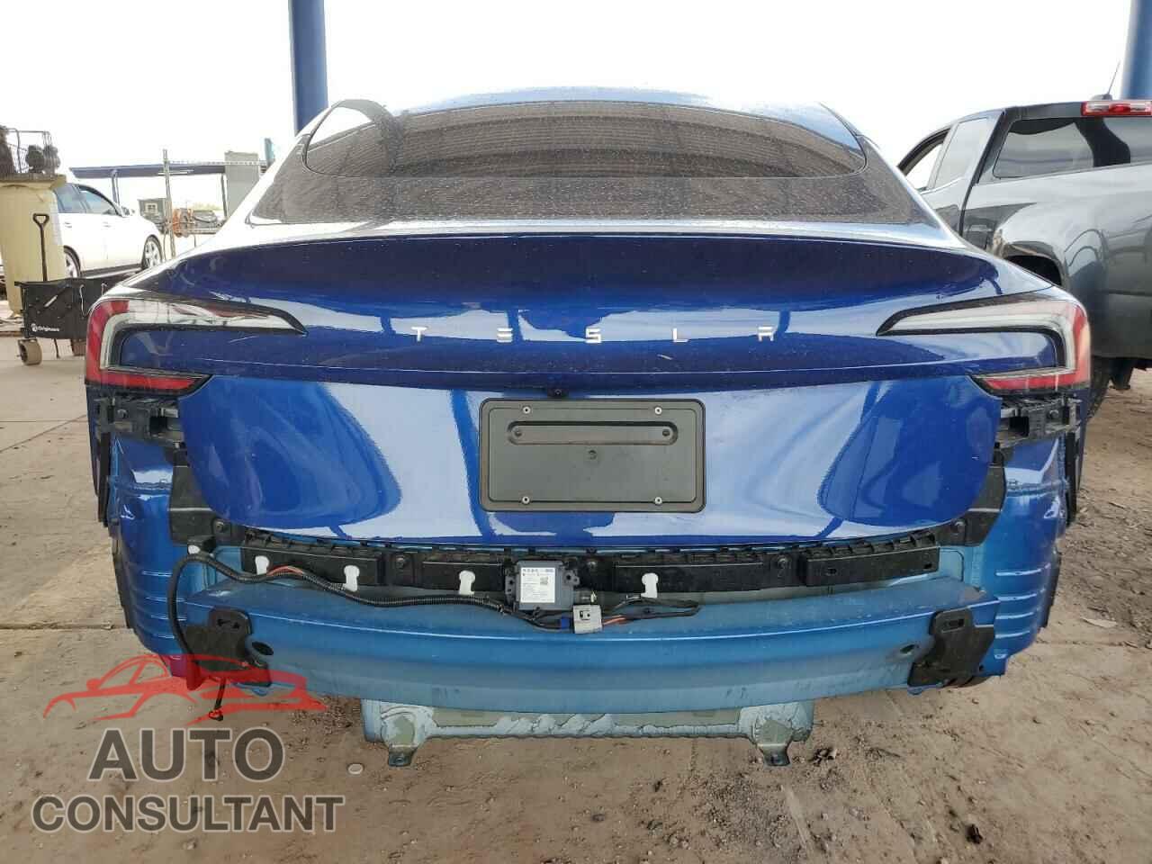 TESLA MODEL 3 2024 - 5YJ3E1EA5RF831935