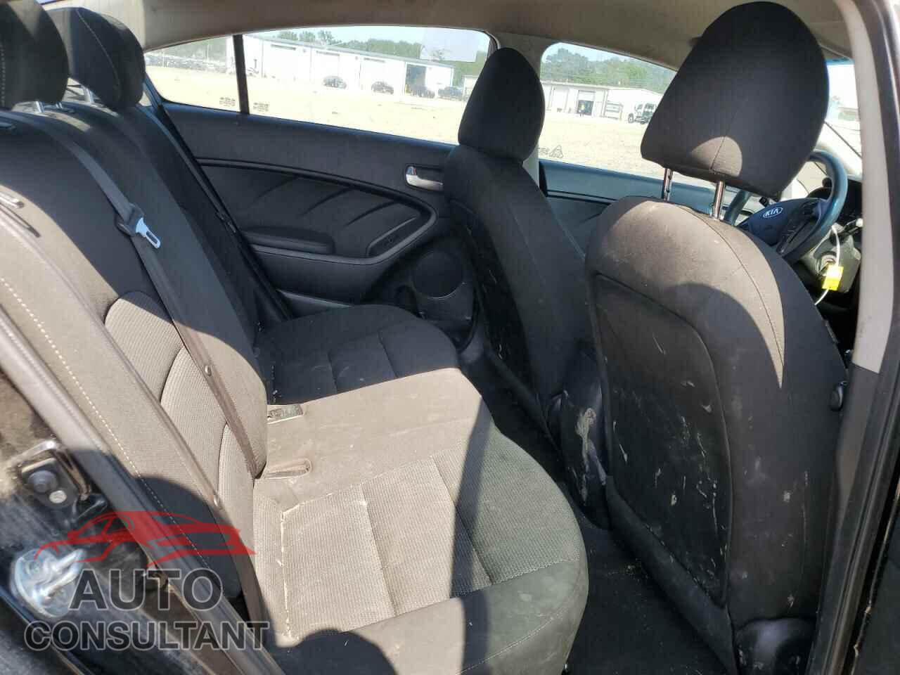KIA FORTE 2017 - 3KPFK4A77HE018943