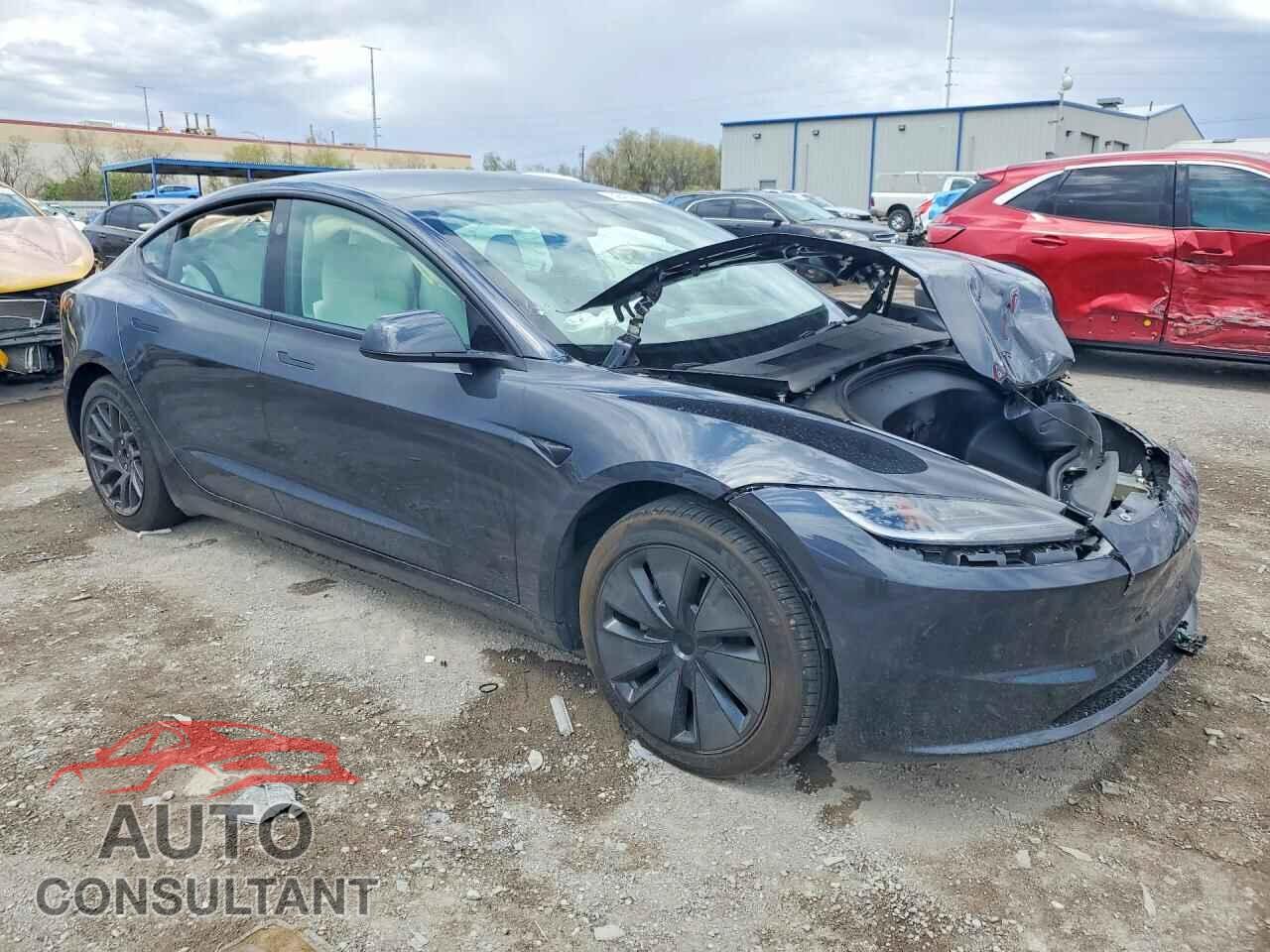 TESLA MODEL 3 2026 - 5YJ3E1EA1TF136133