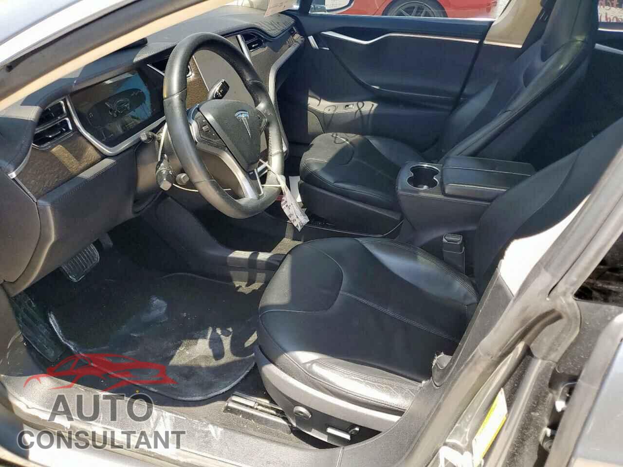 TESLA MODEL S 2013 - 5YJSA1AG1DFP08708