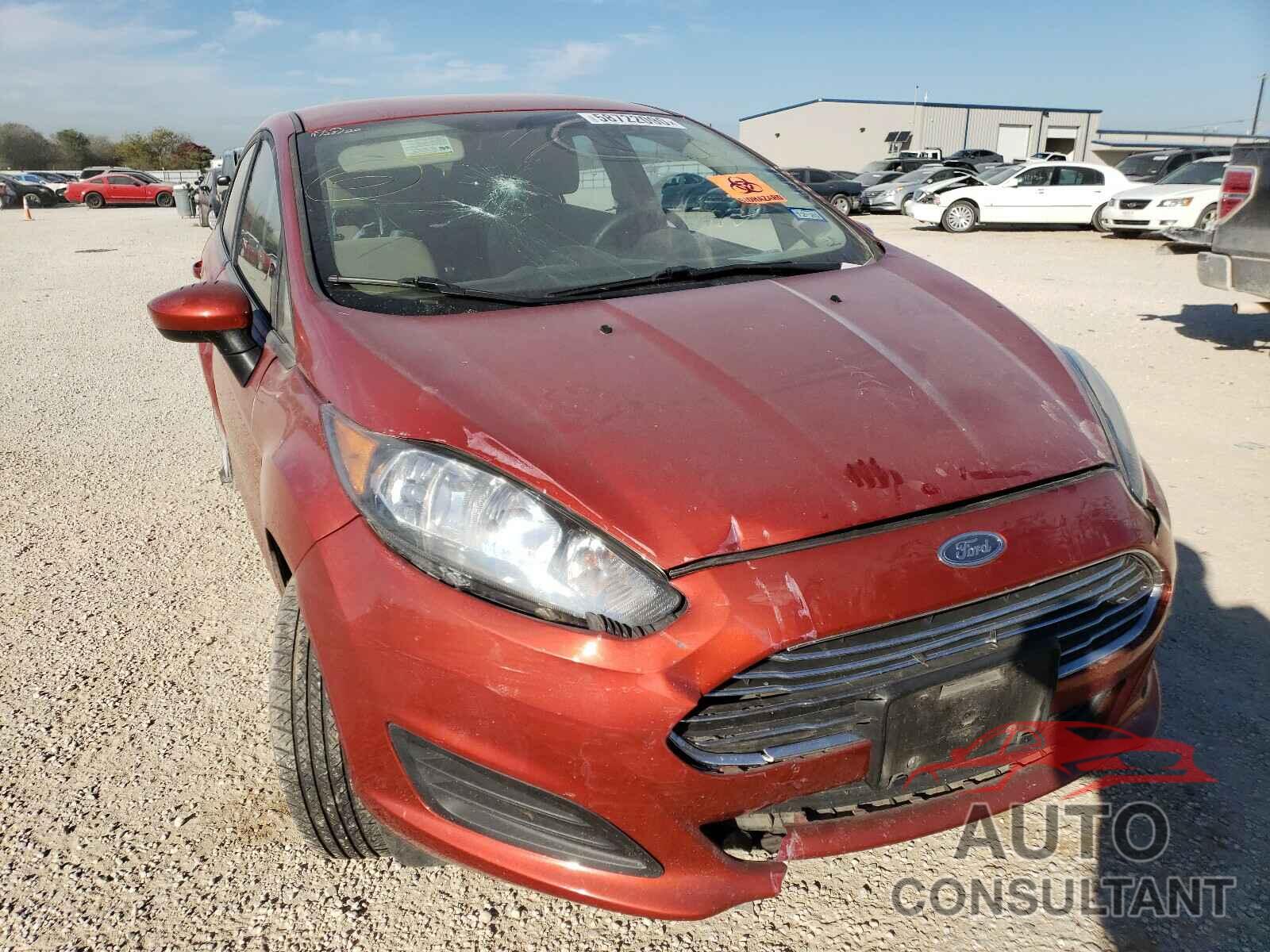 FORD FIESTA 2018 - 3FADP4EJ7JM119013