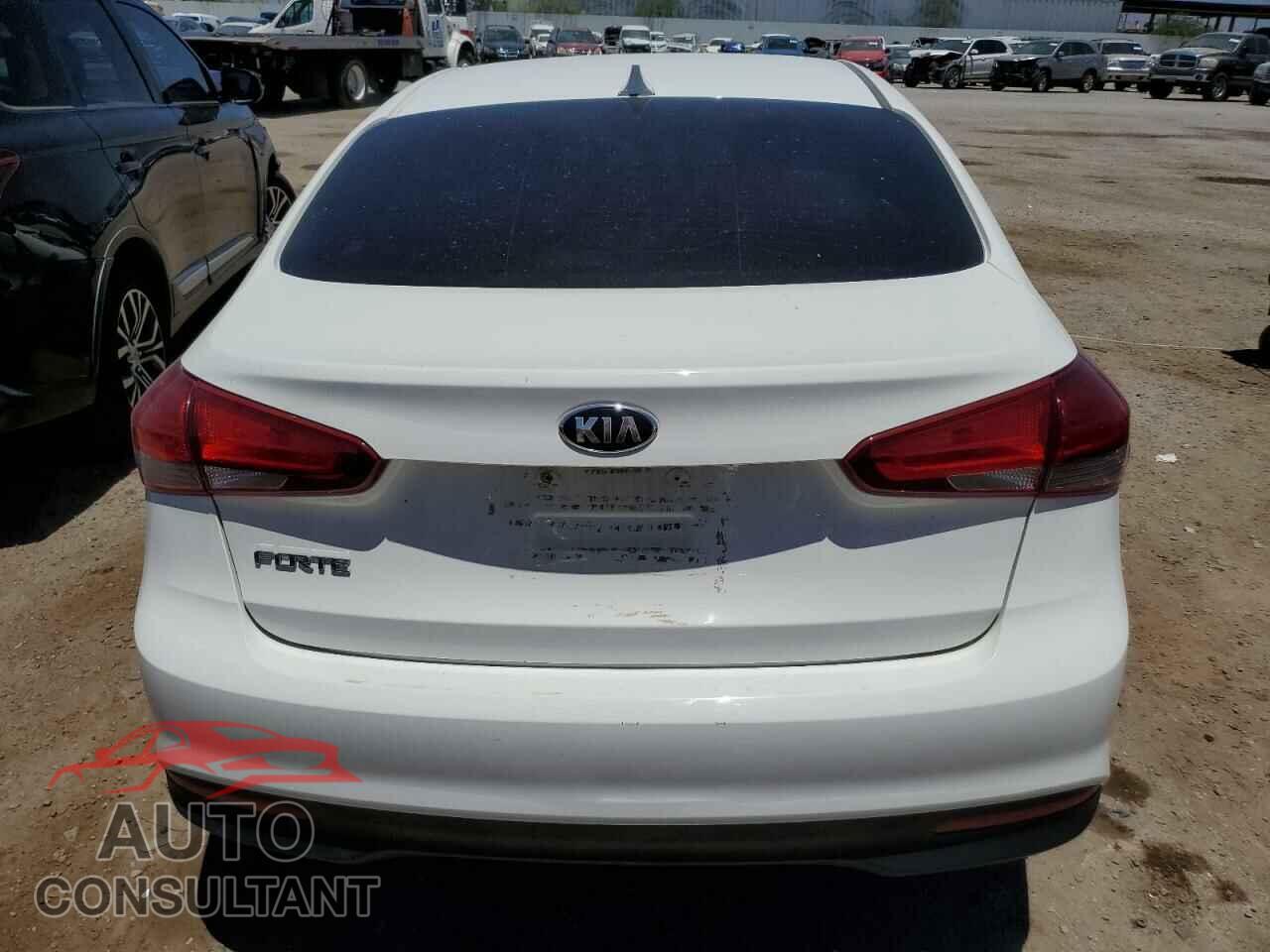 KIA FORTE 2017 - 3KPFK4A77HE055801