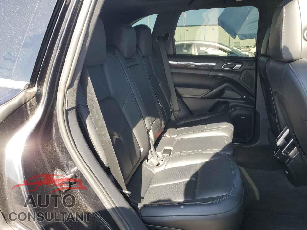 PORSCHE CAYENNE 2012 - WP1AC2A2XCLA83851