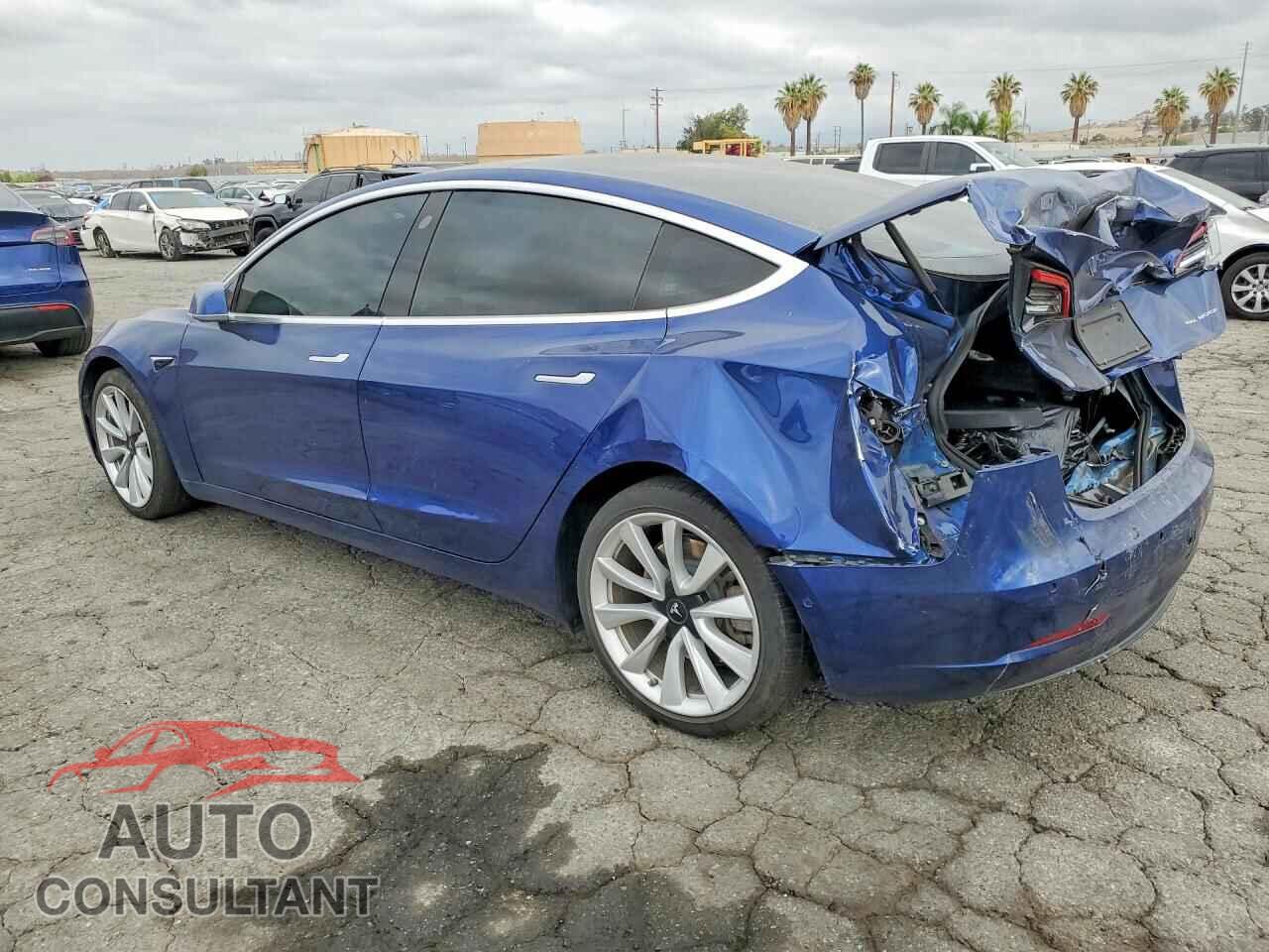 TESLA MODEL 3 2020 - 5YJ3E1EB8LF667161