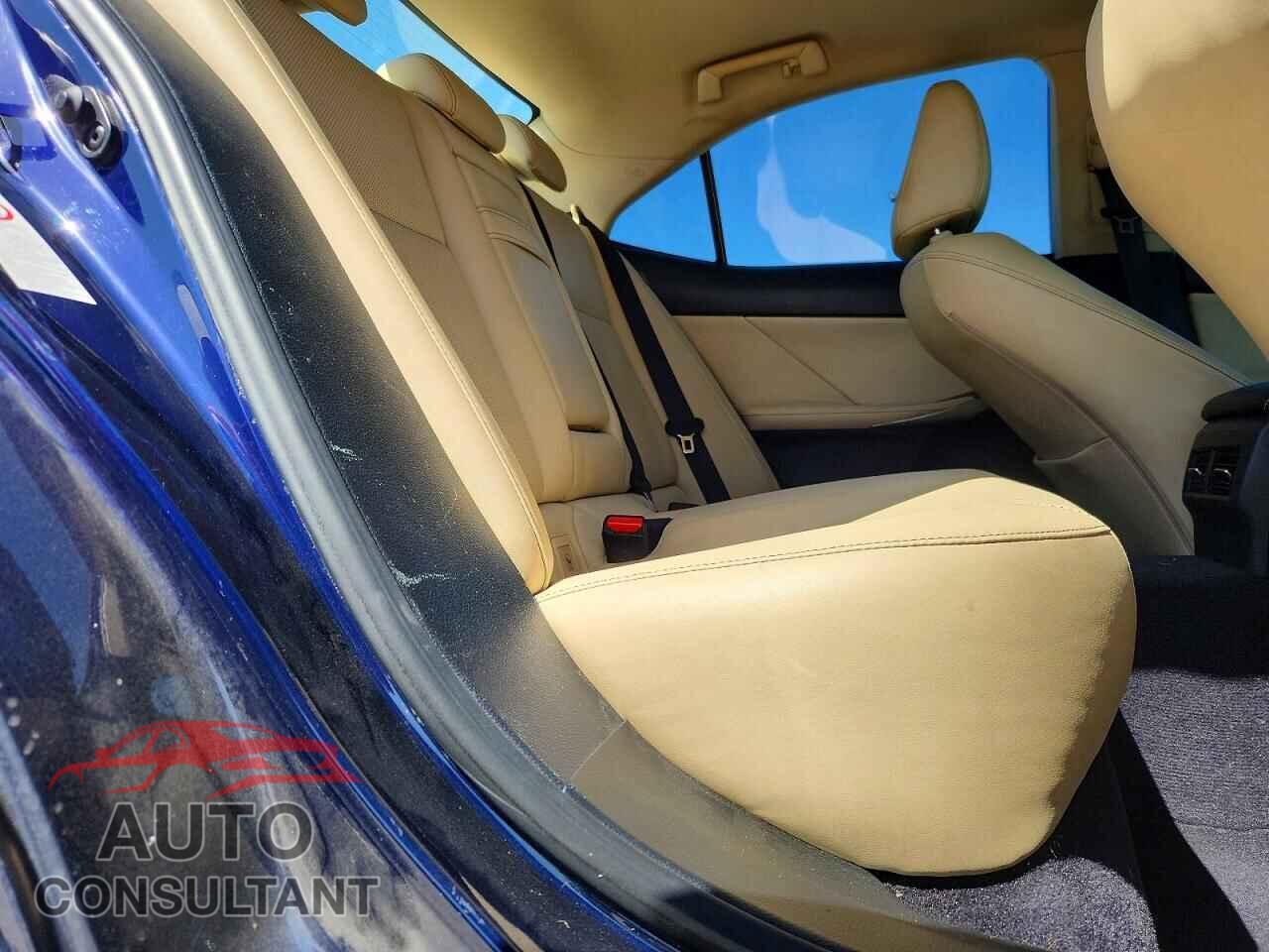 LEXUS IS 2014 - JTHBF1D26E5008914