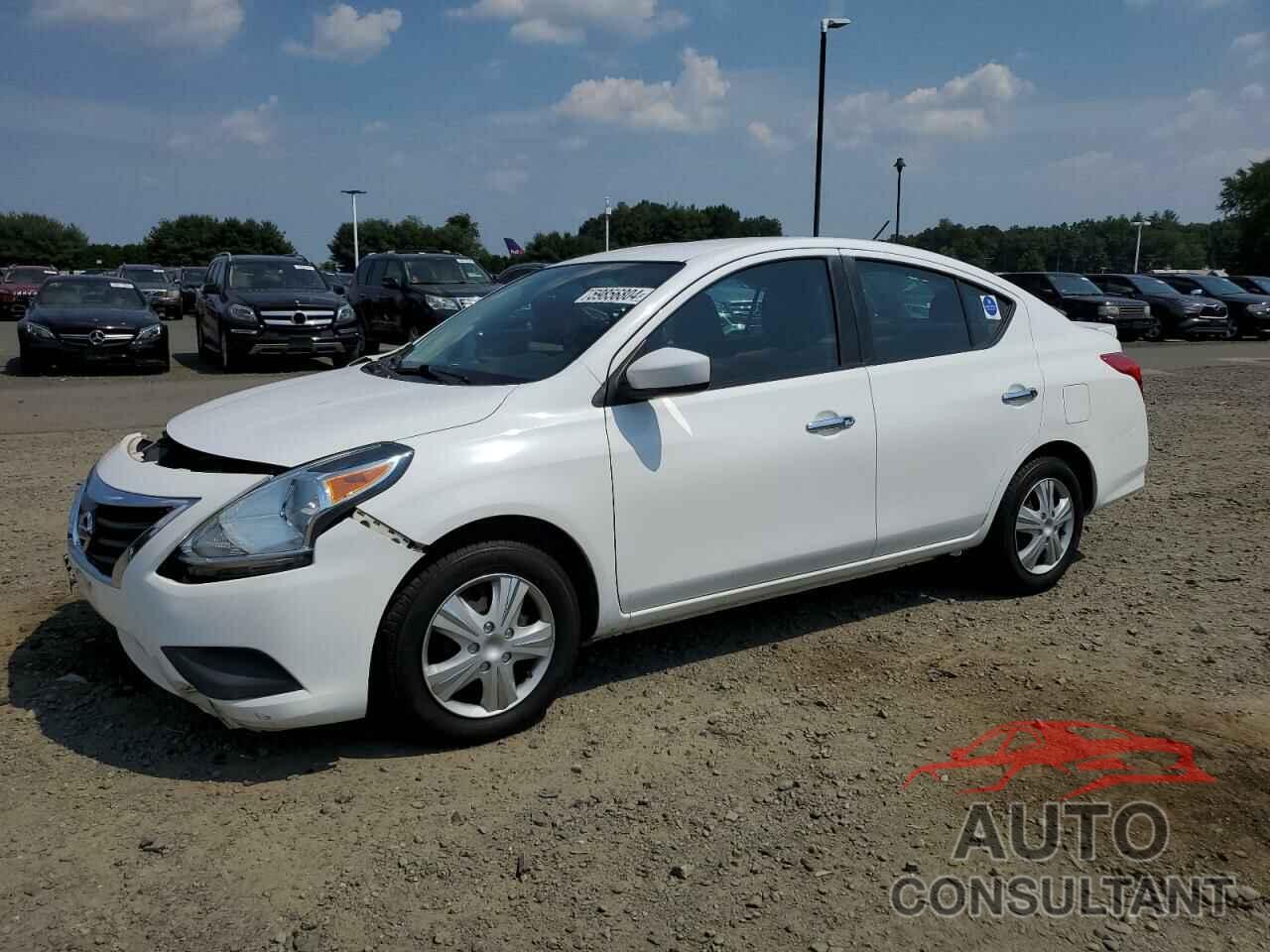 NISSAN VERSA 2017 - 3N1CN7AP8HL844369