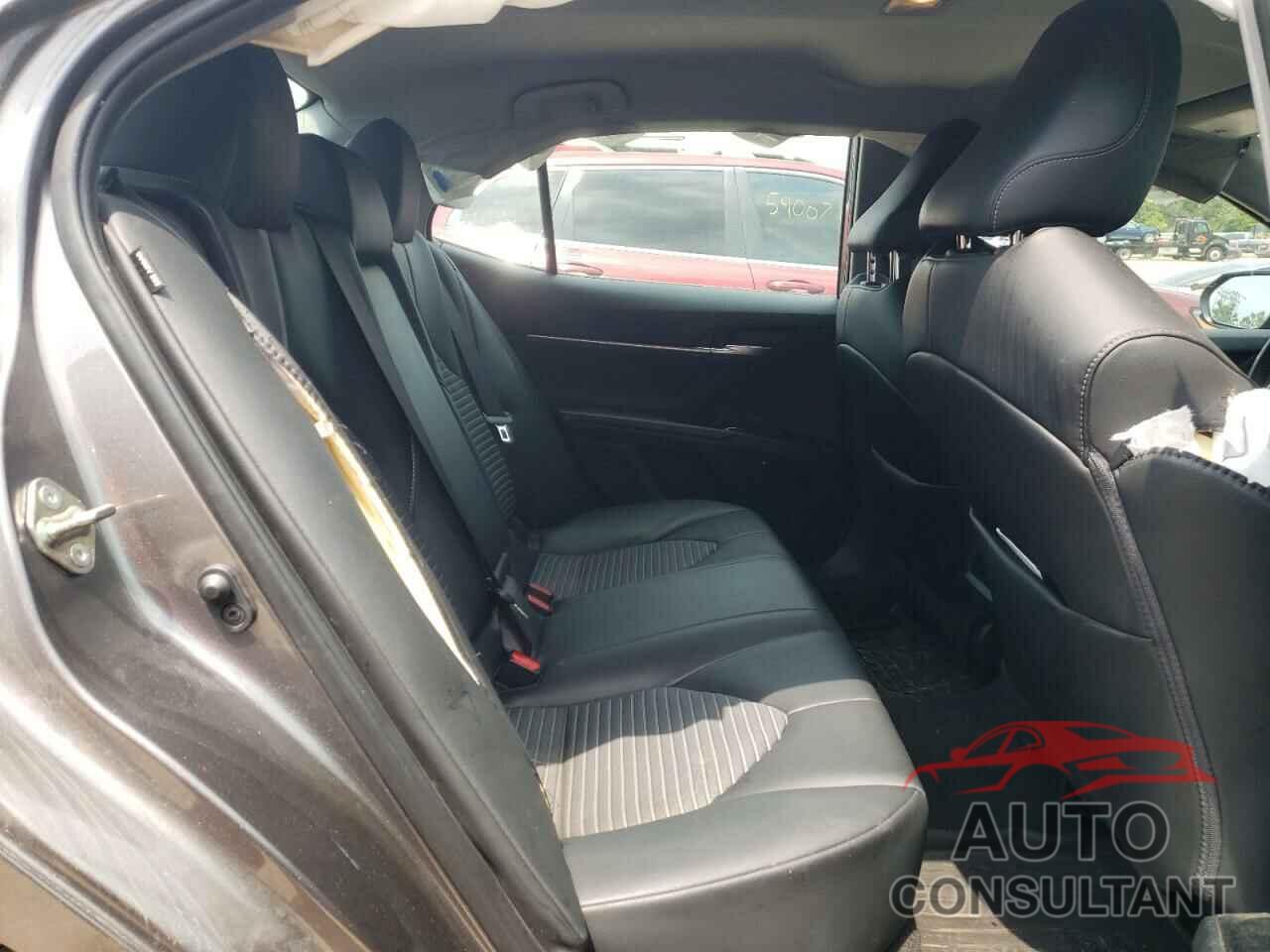 TOYOTA CAMRY 2020 - 4T1G11AK6LU892961
