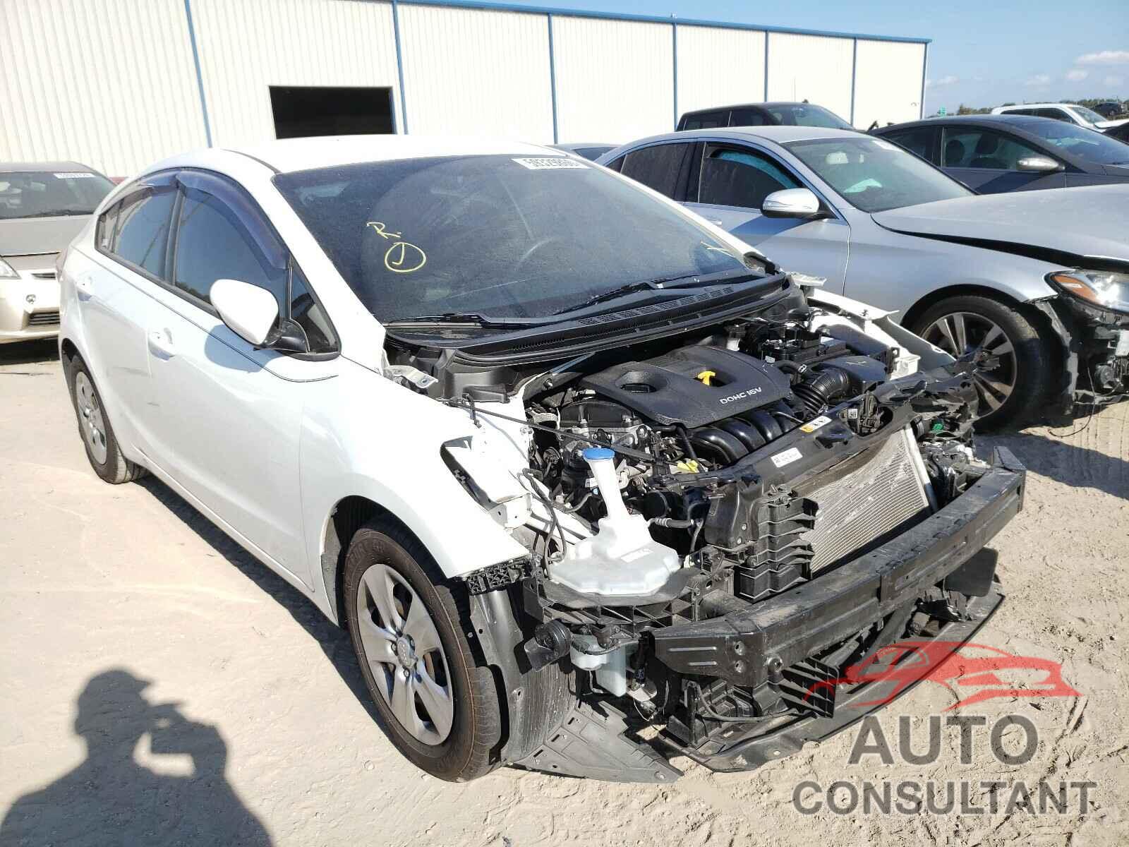 KIA FORTE 2017 - 3KPFK4A75HE010419