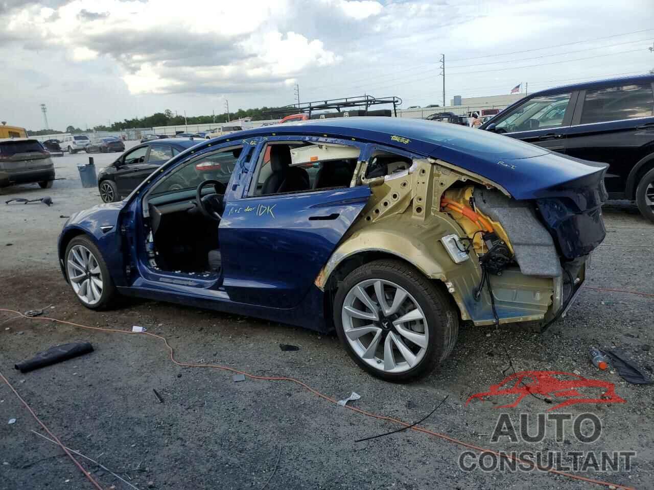 TESLA MODEL 3 2019 - 5YJ3E1EA0KF417452