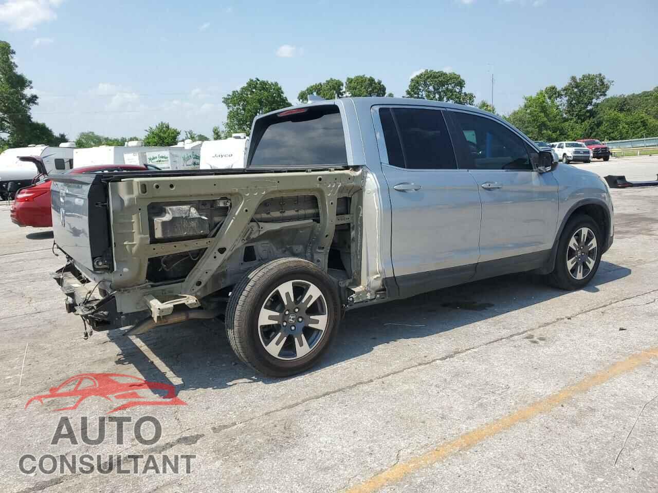 HONDA RIDGELINE 2017 - 5FPYK2F57HB003011