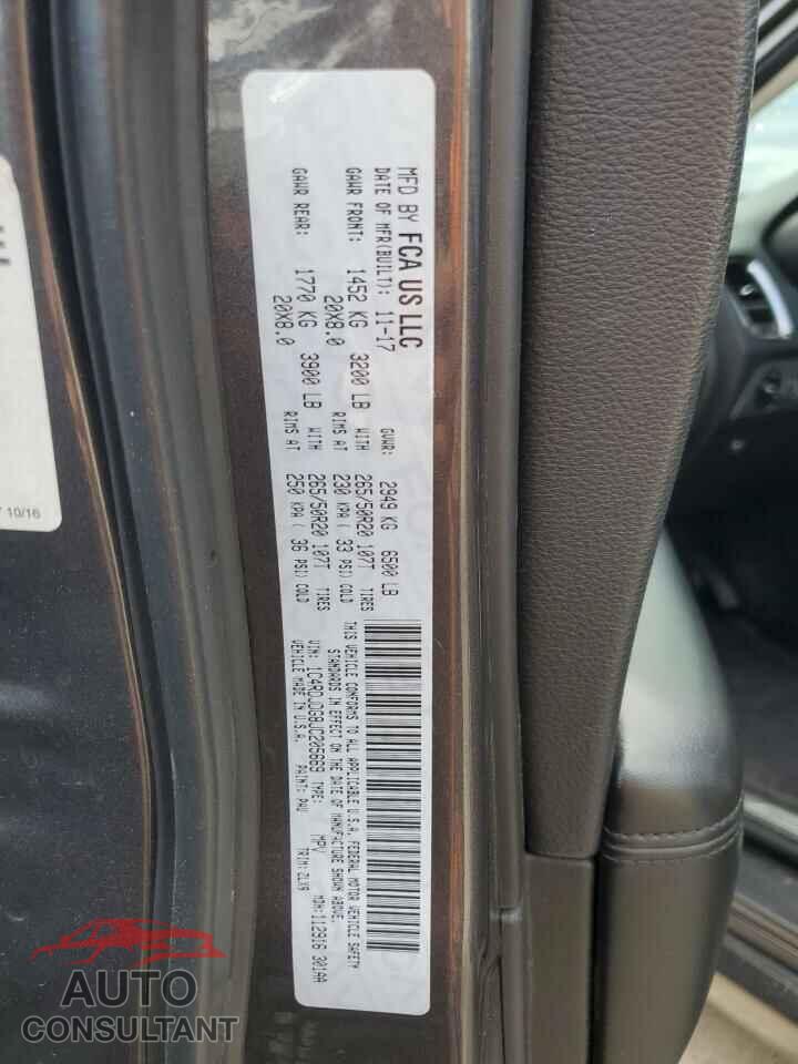 DODGE DURANGO 2018 - 1C4RDJDG8JC205669