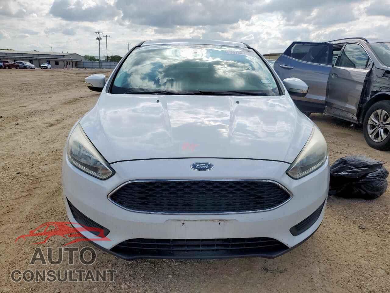 FORD FOCUS 2016 - 1FADP3F22GL297228