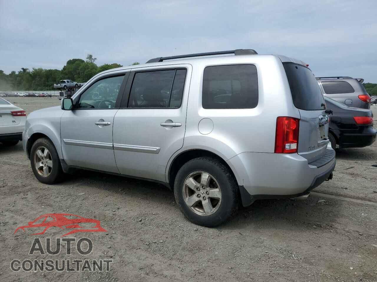HONDA PILOT 2011 - 5FNYF4H54BB004355