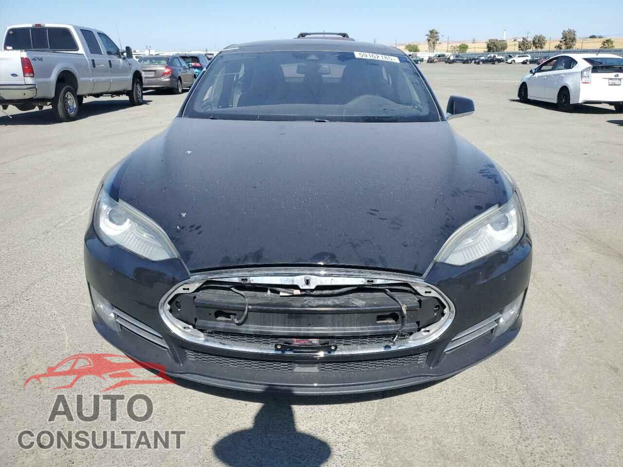 TESLA MODEL S 2016 - 5YJSA1E2XGF129106