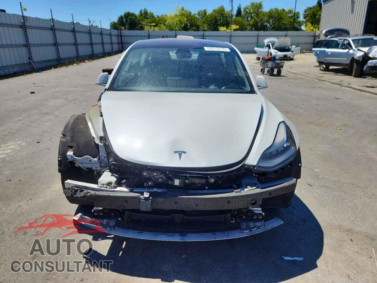 TESLA MODEL 3 2018 - 5YJ3E1EA0JF044573