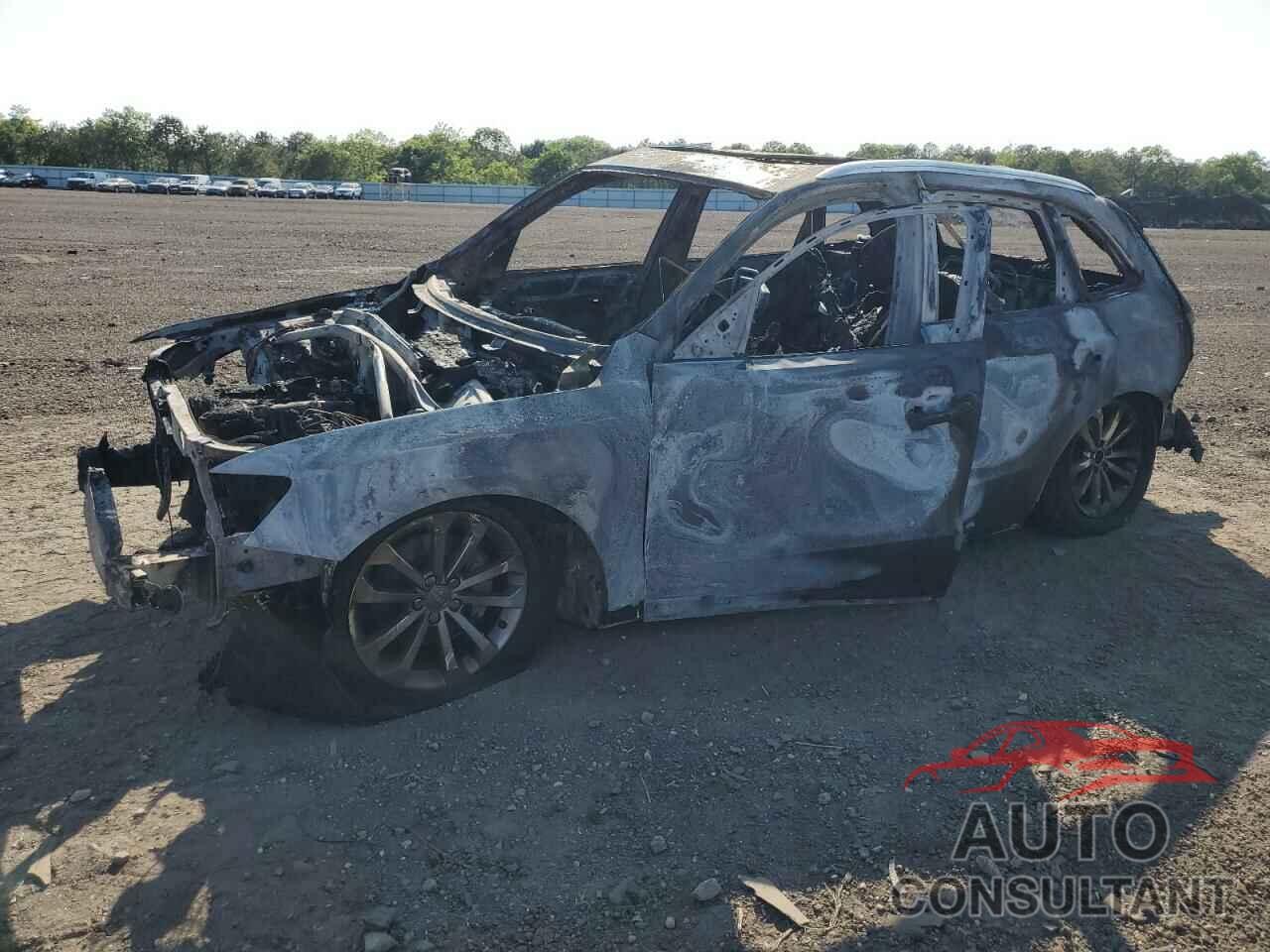 AUDI Q5 2013 - WA1LFAFP2DA093149