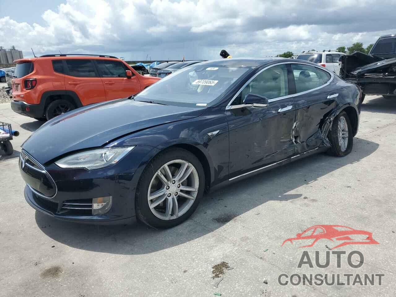 TESLA MODEL S 2014 - 5YJSA1H12EFP61355