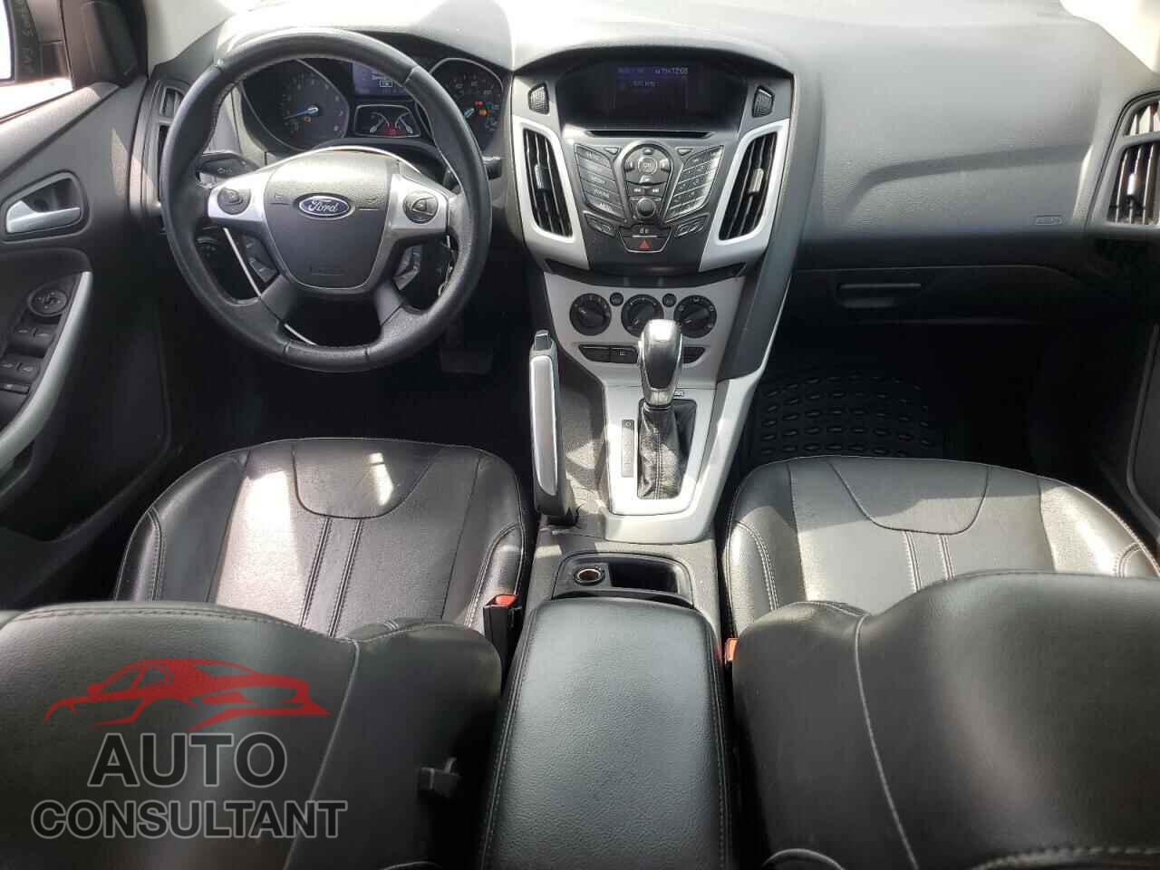 FORD FOCUS 2013 - 1FADP3F24DL343055