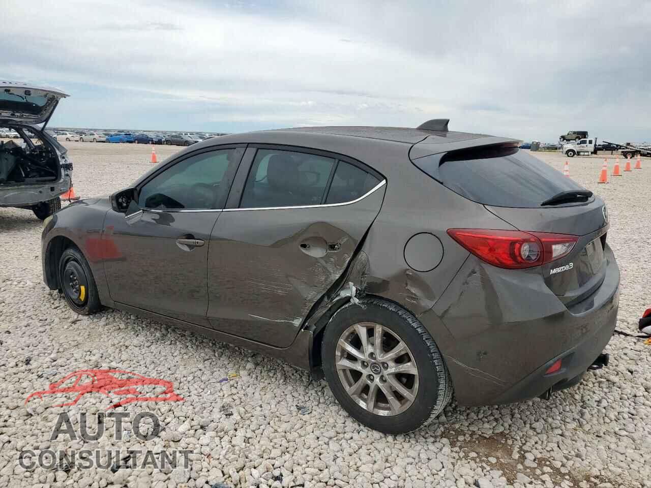 MAZDA 3 2015 - JM1BM1M79F1226521