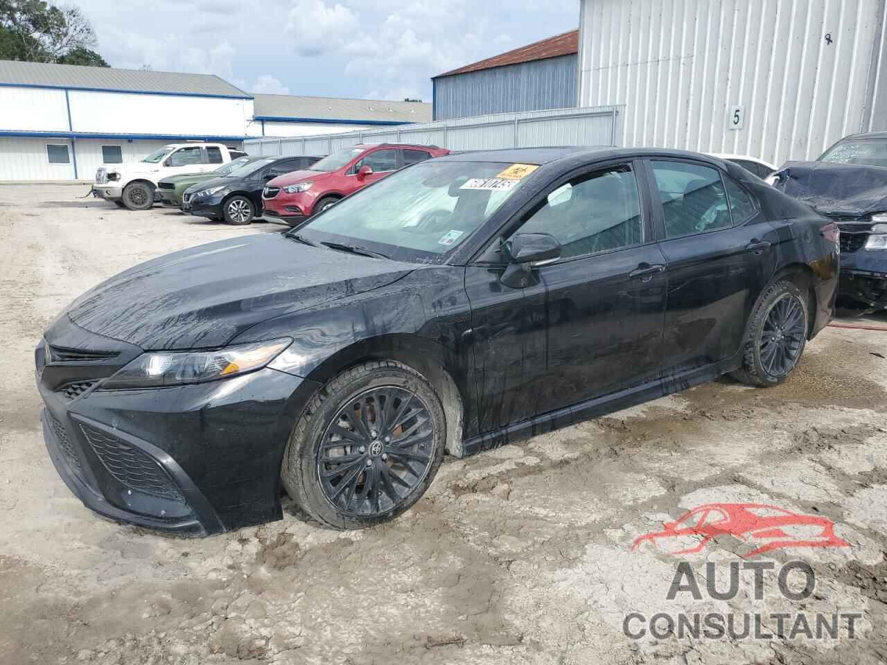 TOYOTA CAMRY 2022 - 4T1T11AK2NU018737
