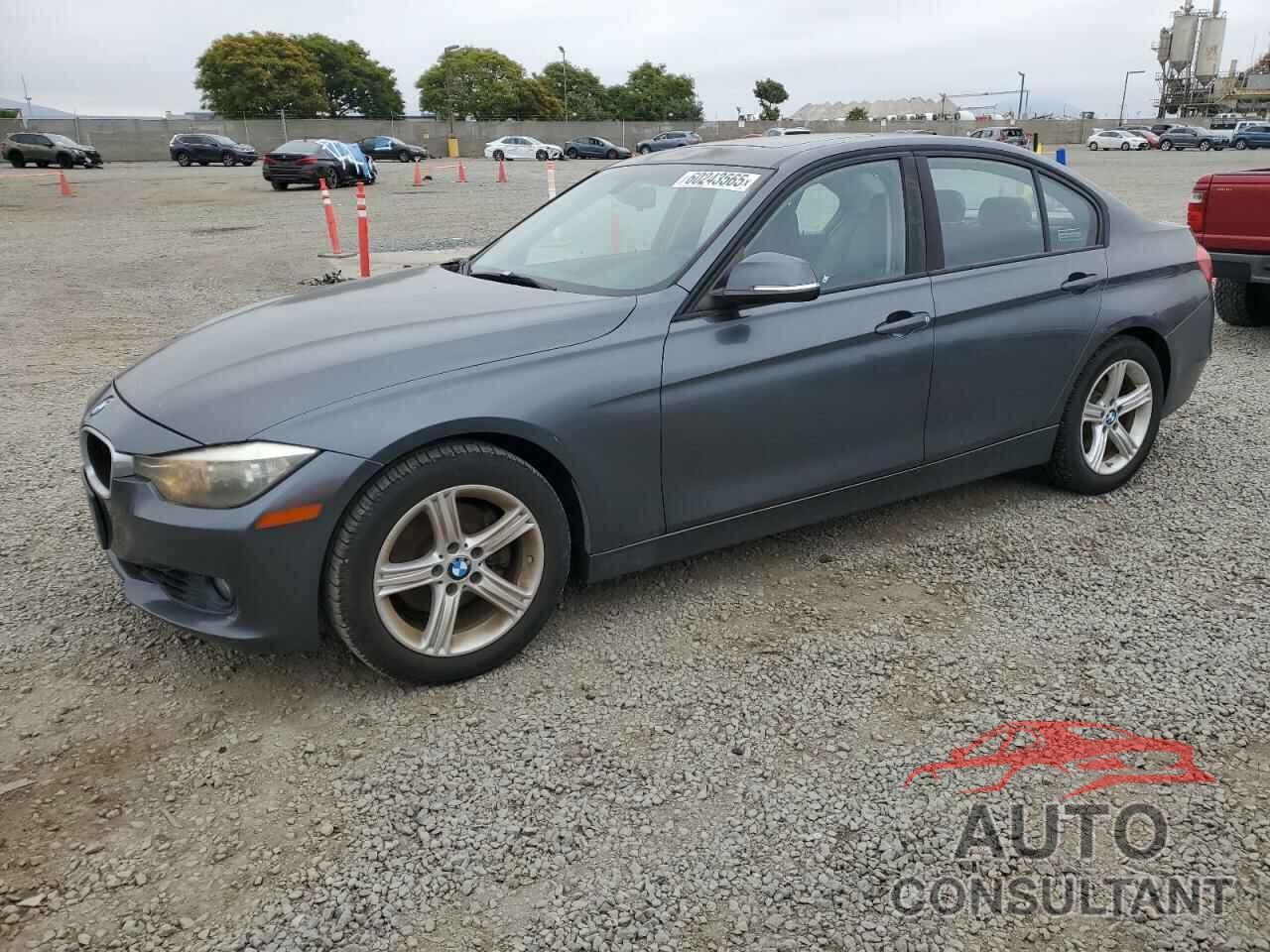 BMW 3 SERIES 2013 - WBA3C1G54DNR45468
