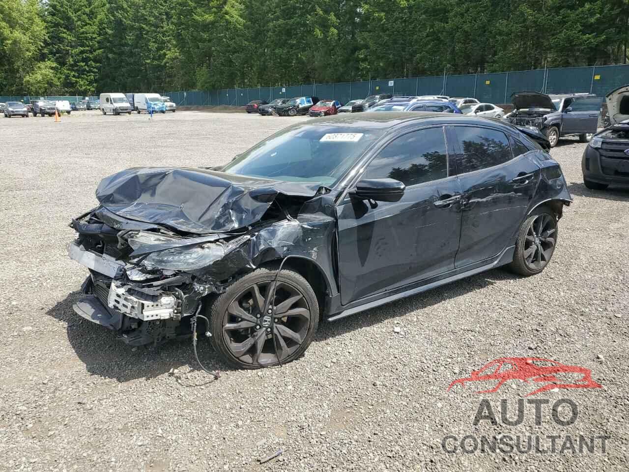HONDA CIVIC 2018 - SHHFK7H96JU408522