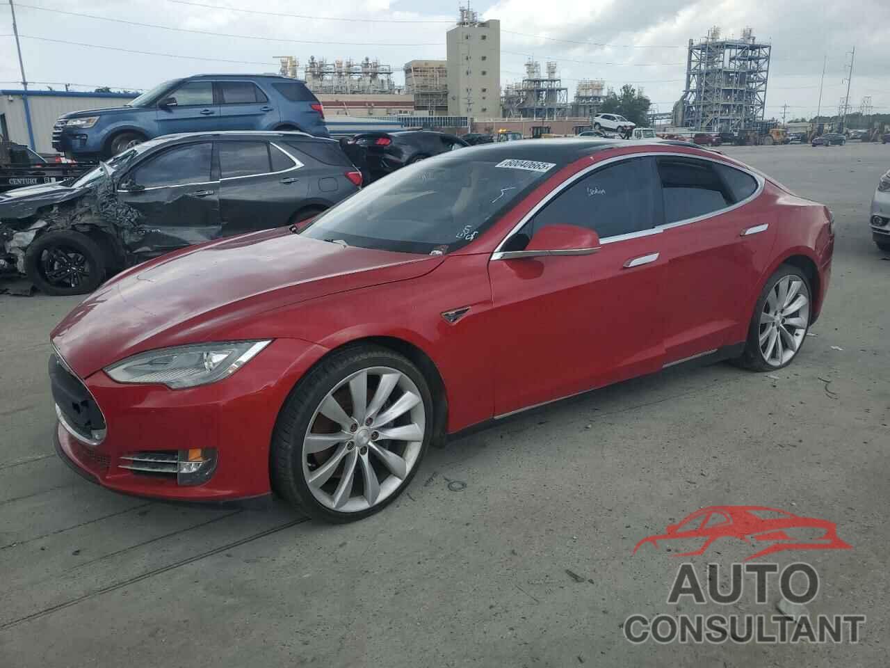 TESLA MODEL S 2013 - 5YJSA1AG7DFP12228