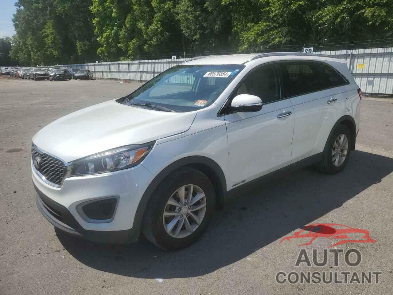 KIA SORENTO 2017 - 5XYPGDA57HG324497