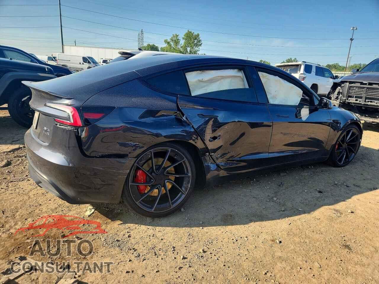 TESLA MODEL 3 2024 - 5YJ3E1ET3RF894906