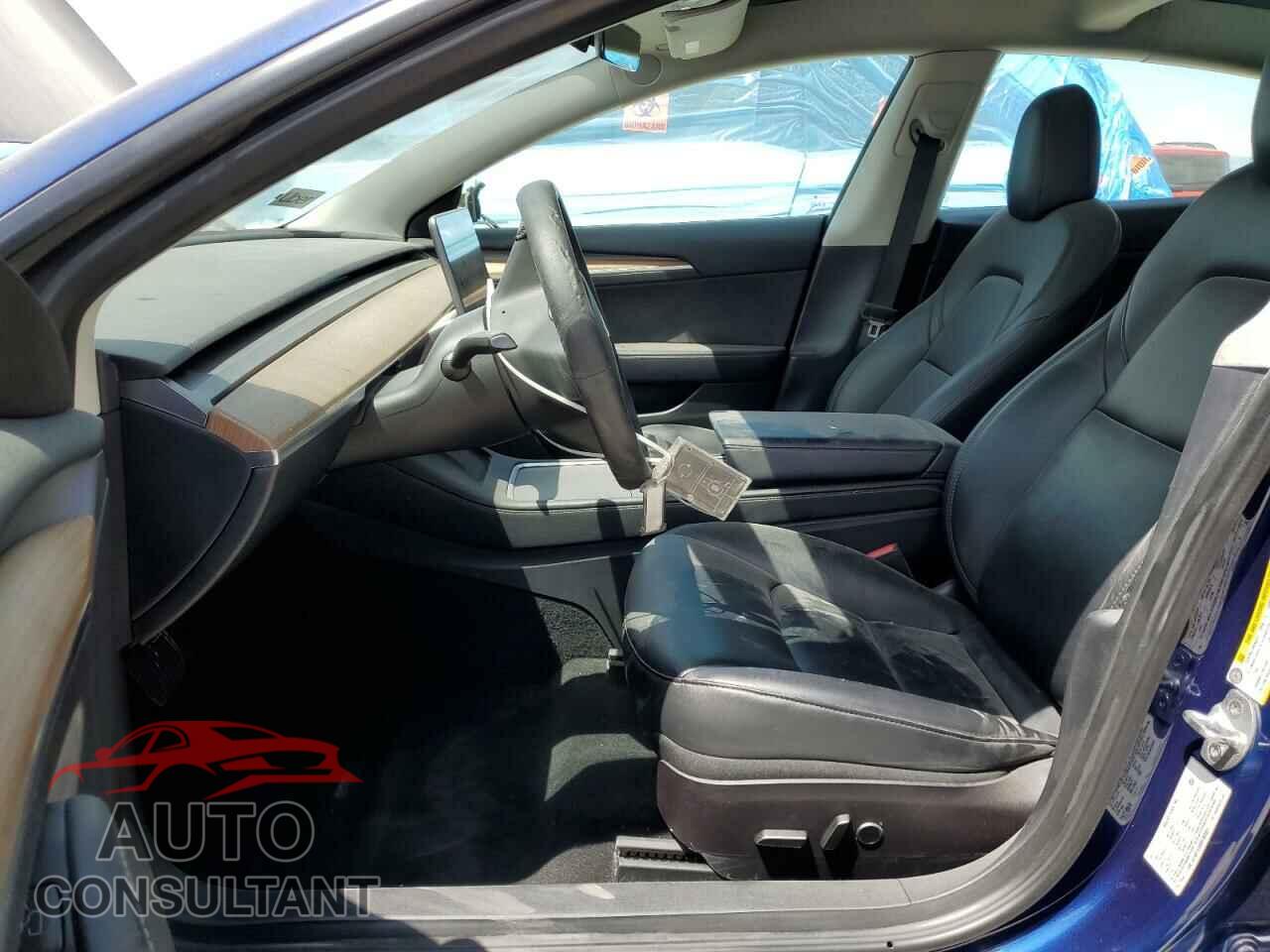 TESLA MODEL 3 2022 - 5YJ3E1EA8NF369901