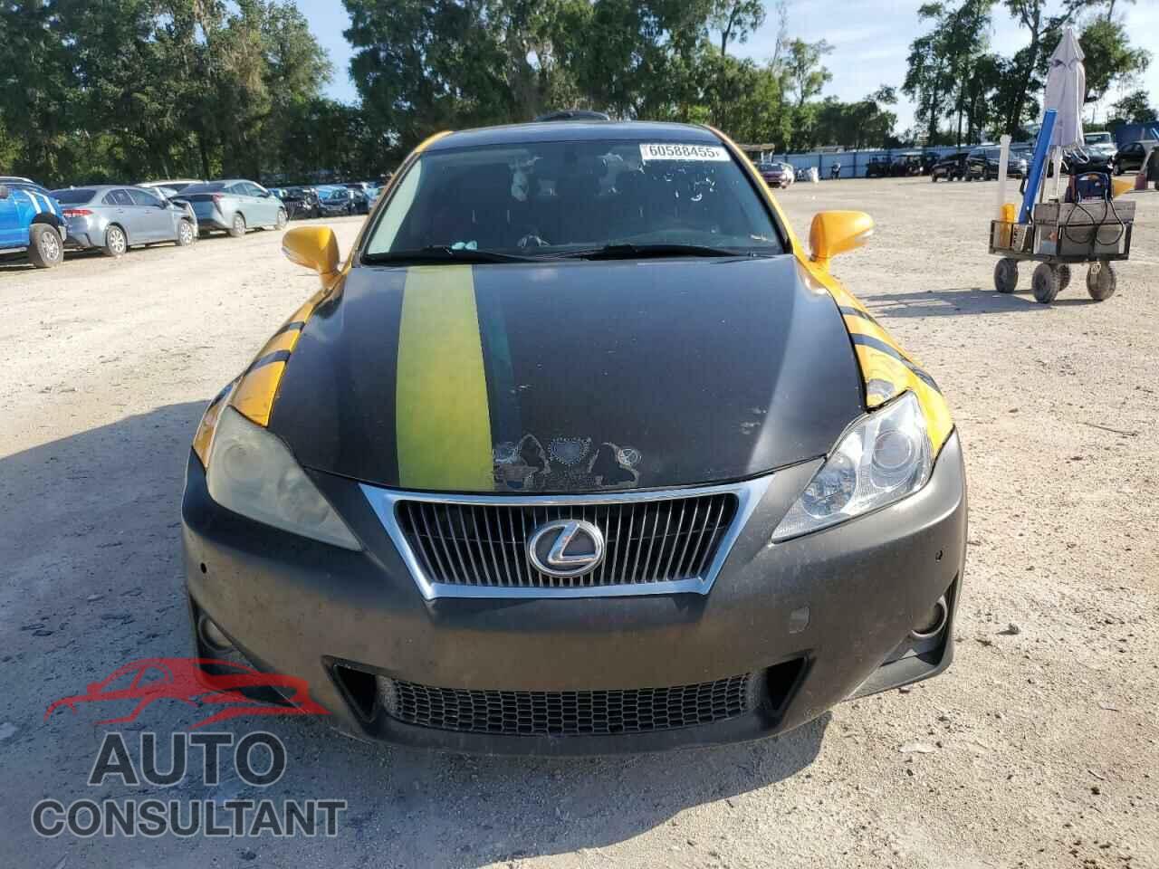 LEXUS IS 2012 - JTHBF5C20C5158958