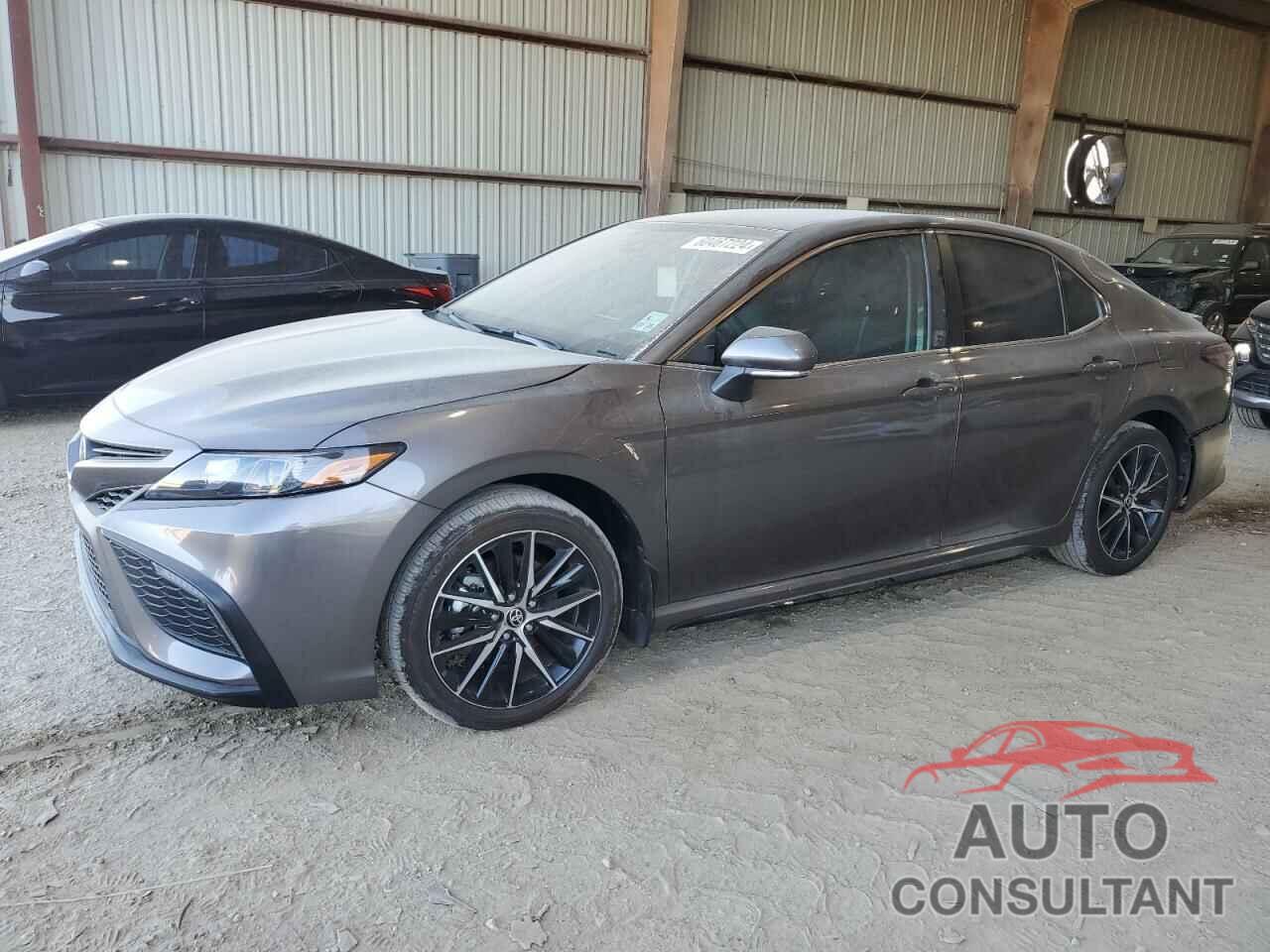 TOYOTA CAMRY 2024 - 4T1G11AK1RU902000