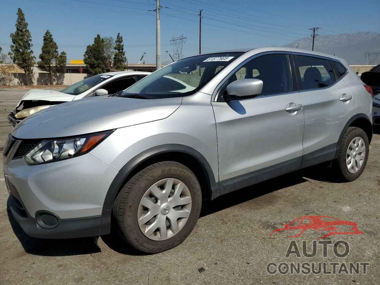 NISSAN ROGUE 2019 - JN1BJ1CP8KW520597