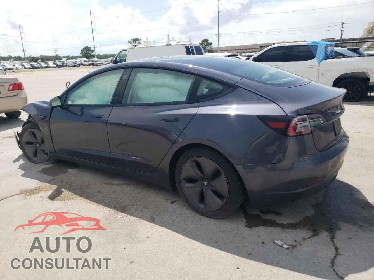 TESLA MODEL 3 2021 - 5YJ3E1EA5MF031760