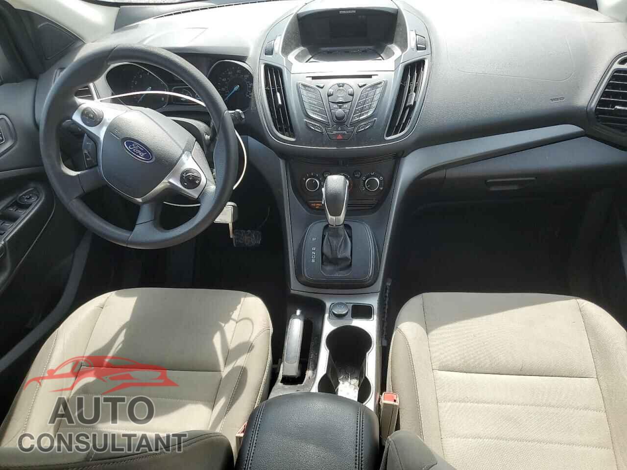 FORD ESCAPE 2016 - 1FMCU0F75GUB98191