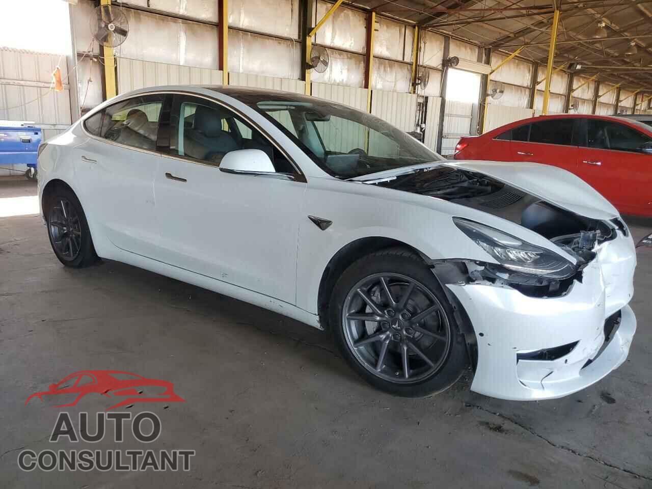 TESLA MODEL 3 2018 - 5YJ3E1EA5JF053706