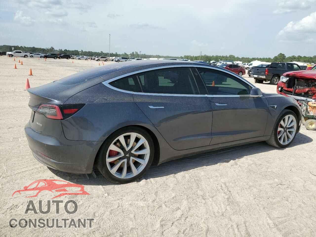 TESLA MODEL 3 2019 - 5YJ3E1EB6KF237515