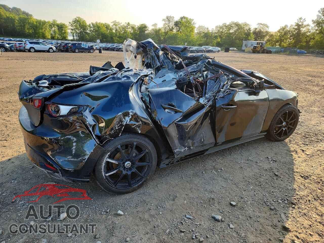 MAZDA 3 2019 - JM1BPANM2K1135824