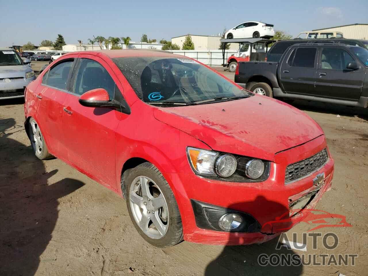 CHEVROLET SONIC 2016 - 1G1JE5SB6G4148893