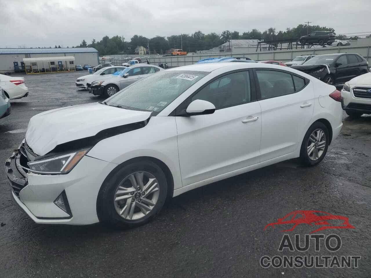 HYUNDAI ELANTRA 2019 - 5NPD84LF4KH414017