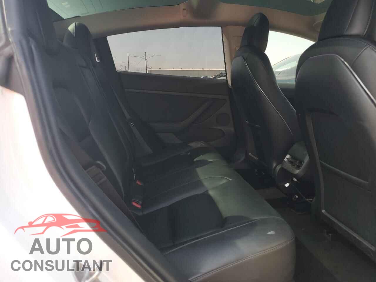 TESLA MODEL 3 2021 - 5YJ3E1EA8MF074893