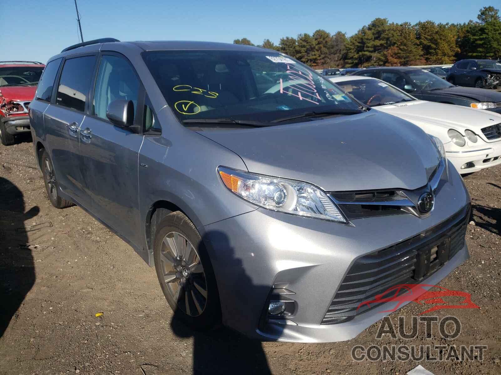 TOYOTA SIENNA 2018 - 5TDDZ3DC4JS202190