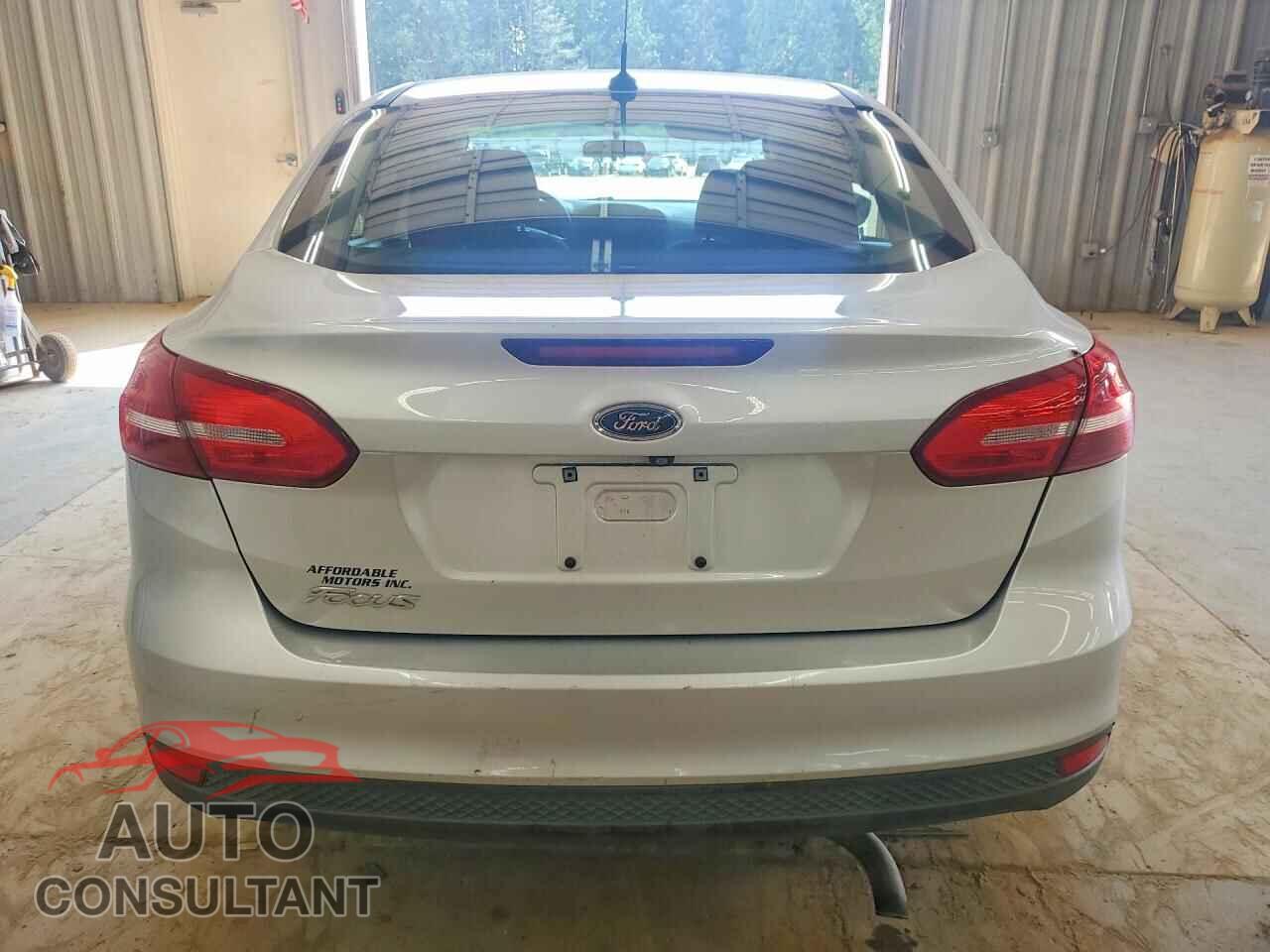 FORD FOCUS 2016 - 1FADP3E20GL376009