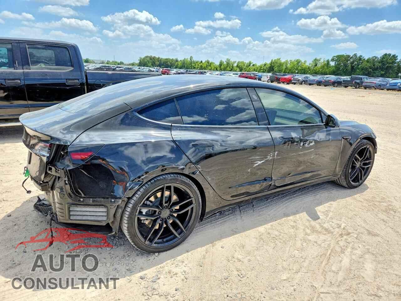 TESLA MODEL 3 2021 - 5YJ3E1EA0MF143740