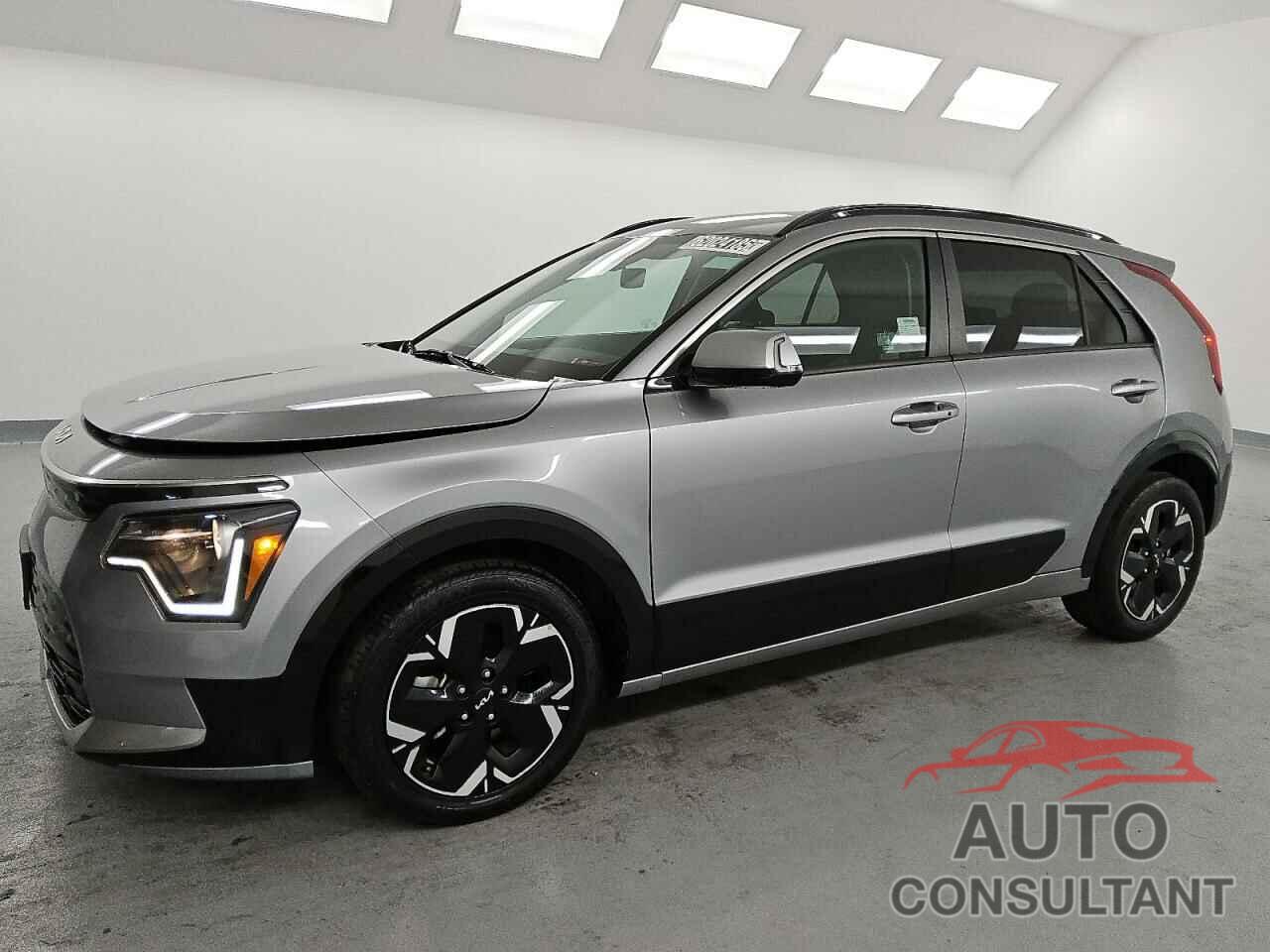 KIA NIRO WIND 2023 - KNDCR3L13P5036576